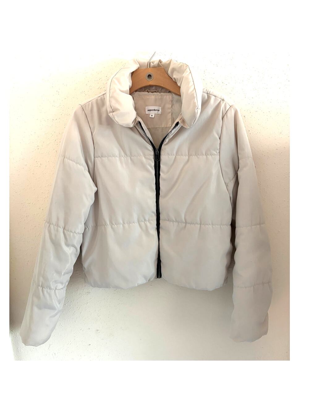SUPERDOWN Puffer Jacket Size M Cropped